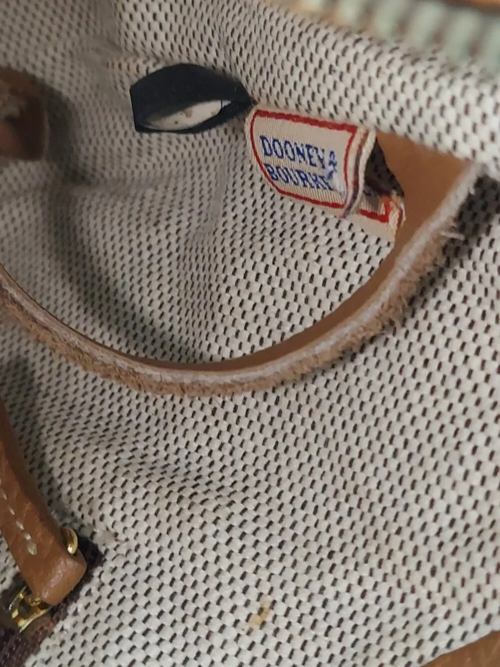Dooney & Bourke this vintage